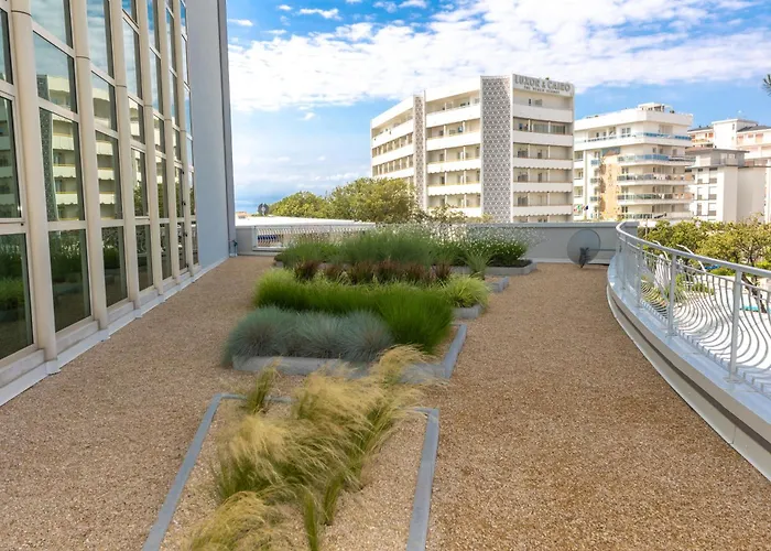 Nember 3* リド・ディ・イエゾロ