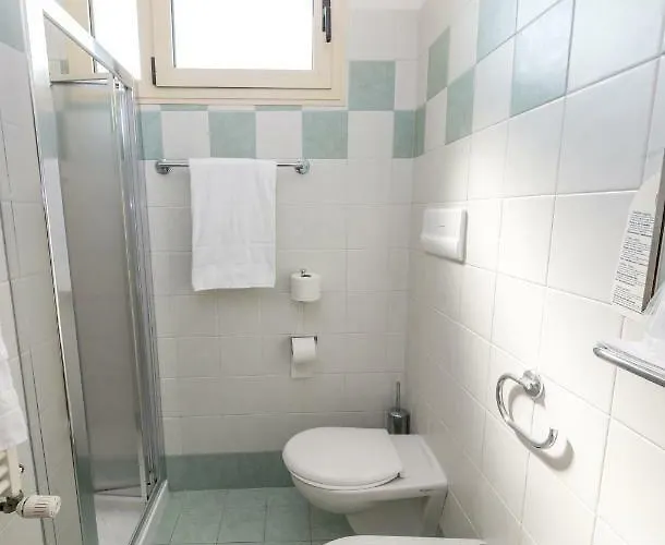 Nember 3* לידו די ג'סולו